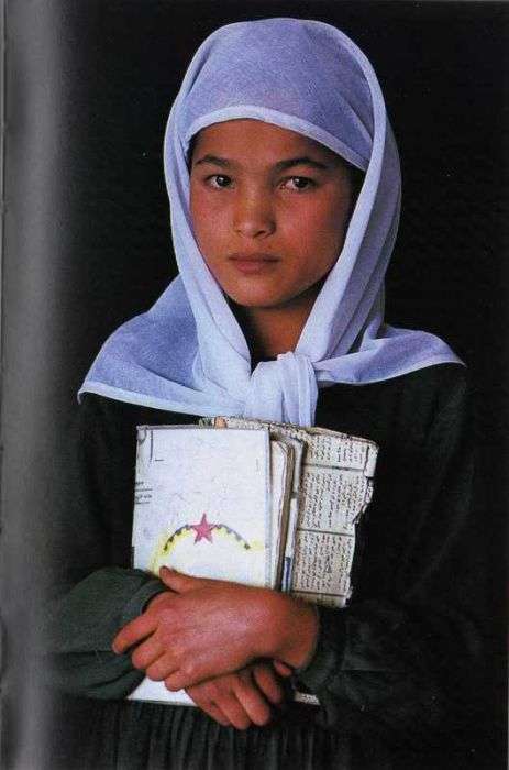 Люди Афганістану в 80-90 роки (28 фото)
