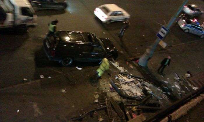Серйозна аварія з вини малолітки за кермом Cadillac Escalade (5 фото + відео)