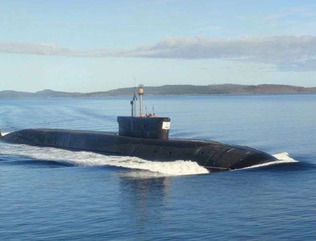Унікальний російський підводний крейсер К-535 Юрій Долгорукий (7 фото)