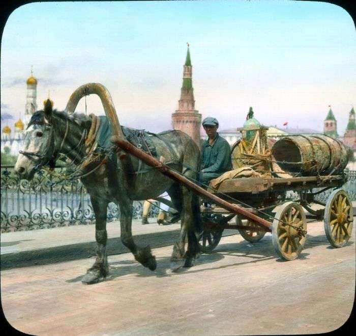 Рідкісні знімки кольоровий Москви 1931 року в кольорі (77 фото)