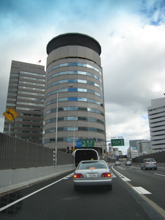 Необычное строение Gate Tower в Японии. МиР