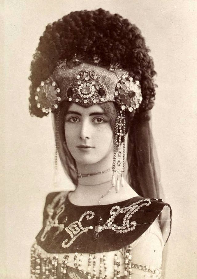 Как выглядела самая красивая женщина XIX века загадочность