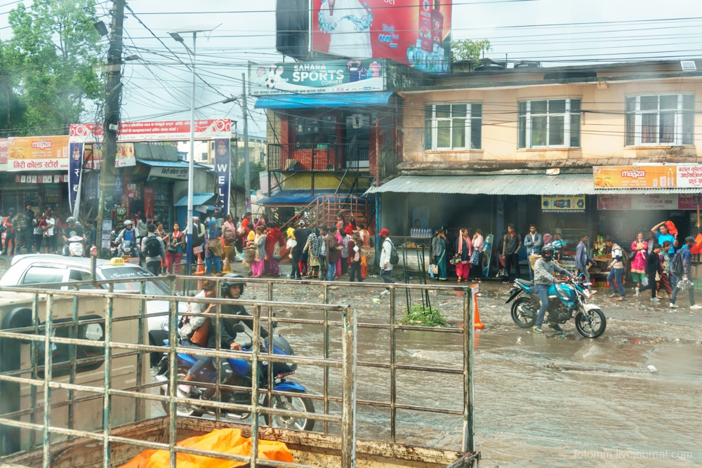 Непал: жара, грязь, пыль и свобода 