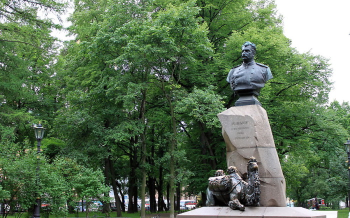 Исторические мистификации: Легенды о жизни Гагарина, Ленина, Бандеры и других известных личностей, в которые многие верят до сих пор история