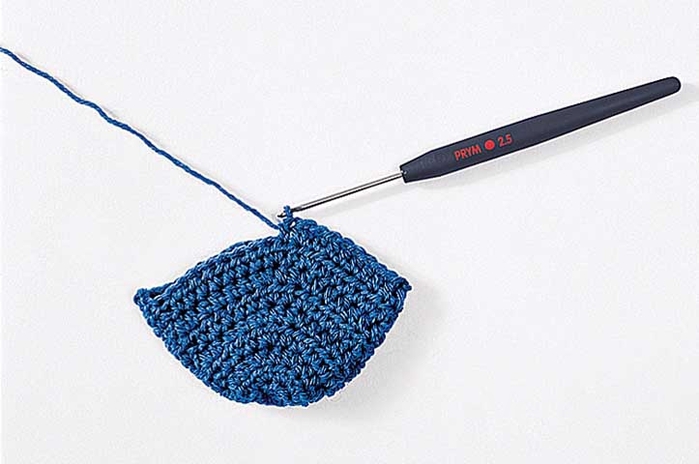 Еще один способ вязания носков крючком вязание