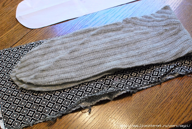 Переделка старого свитера в оригинальный дизайнерский шарф женские хобби