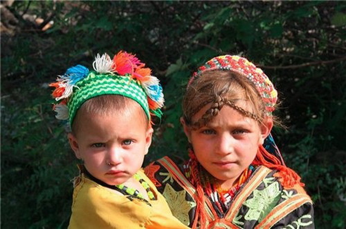 Этническая загадка калашей. Откуда в горах Пакистана народ со славянской внешностью? 