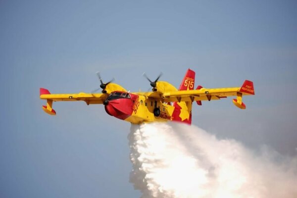Опять Украина: почему Индонезия выбрала канадский CL-515, а не наш БЕ-200? новости,события