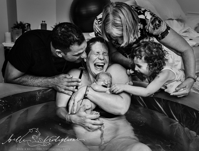 Победители конкурса Birth Photo Competition 2019 и их взгляд на таинство рождения Дети