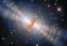 Вмираюча зірка: Останній акт, зображений телескопом Хаббл у приголомшливих деталях