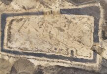 Середньовічний ритуальний тунель виявлено під давньою гробницею в Німеччині