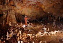 Неандерталец на коленях? Новые следы ритуалов в глубокой пещере