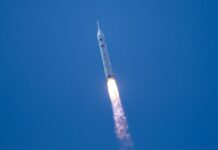 Китай об’єднує програми дослідження Місяця з використанням як людських, так і роботизованих технологій до 2030 року