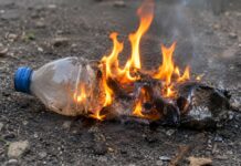 Спалювання пластику – це не просто сміття. Це обід
